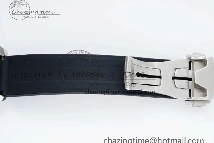 0111 Breathable Speedmaster Racing Master SS HKF Best Edition White Dial on Black Rubber Strap A 7815